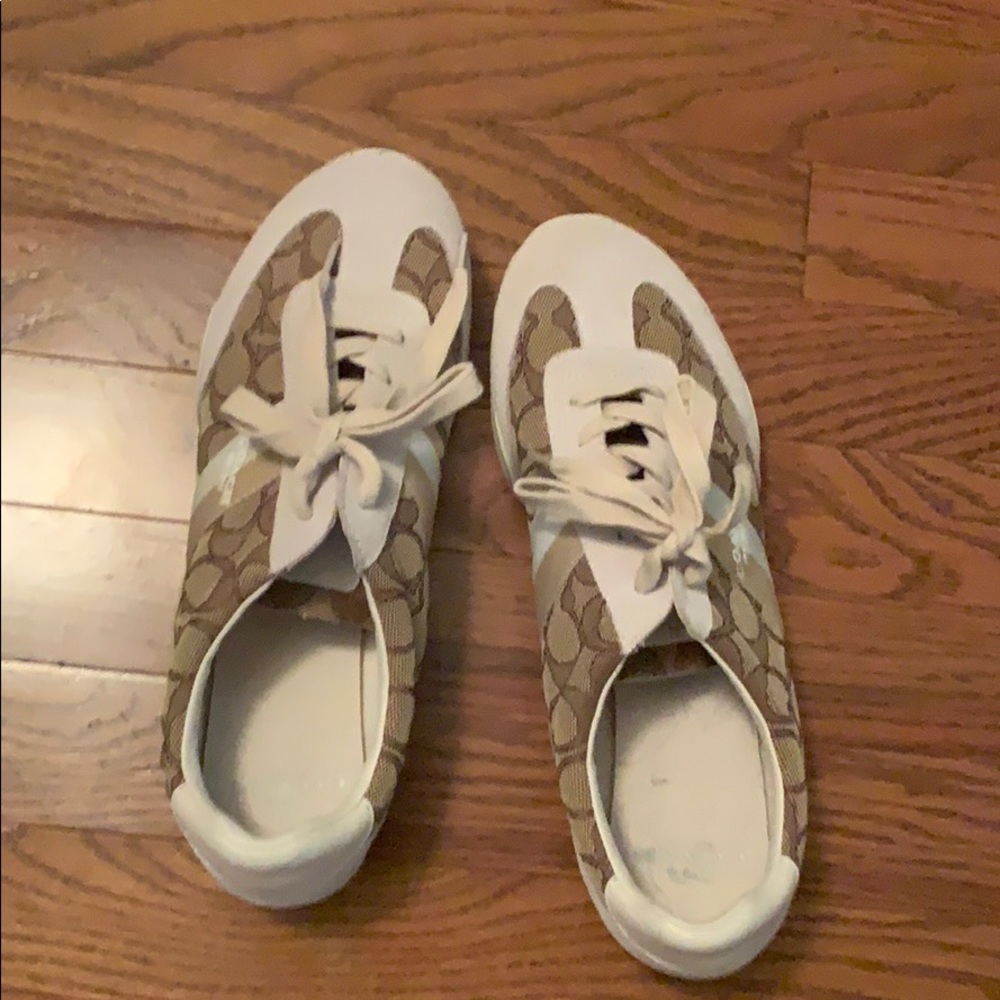 Coach woman’s sneakers